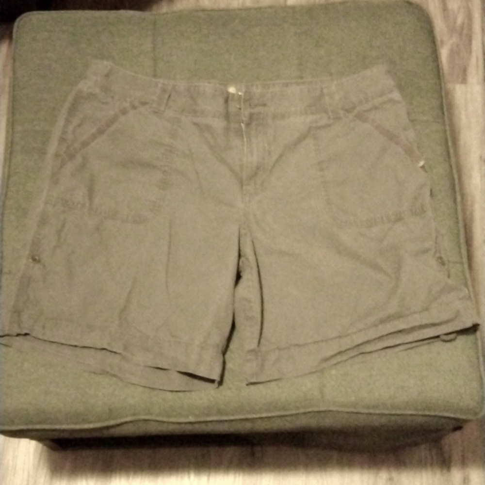 CARHARTT relaxed fit adjustable length shorts, size 18